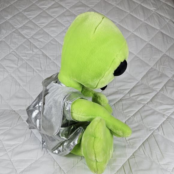 Y2K Kellytoy Large Green Alien Plush Roswell New Mexico Rare Area 51 ET Vintage - Picture 8 of 16